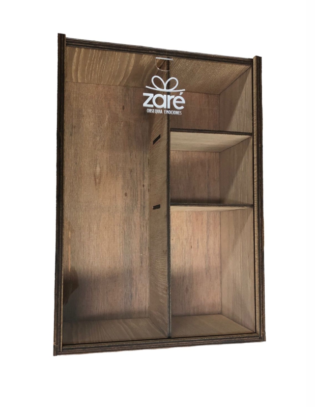 CAJA CON VENTANA DE ACRÍLICO.  A314